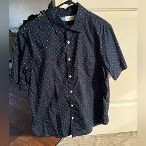Bundle OLD NAVY Men’s 2 Short Sleeve Shirts Size Medium